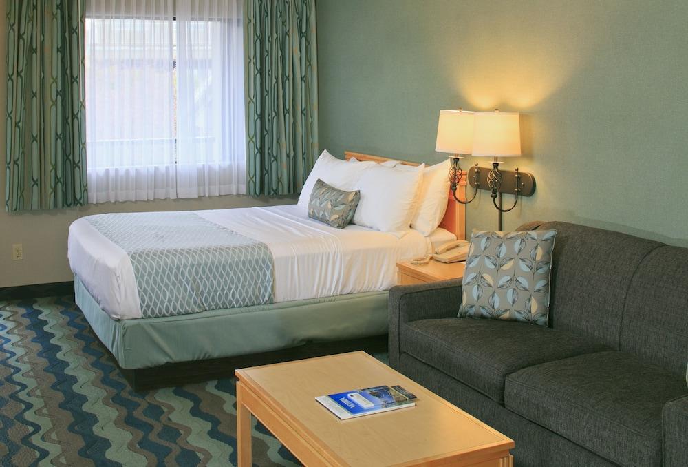 Accent Inns Kelowna Exterior photo